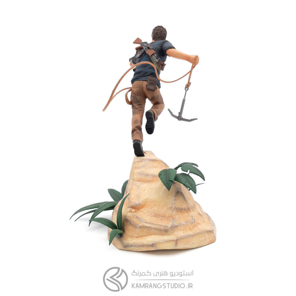 Nathan Drake figure - Uncharted 4