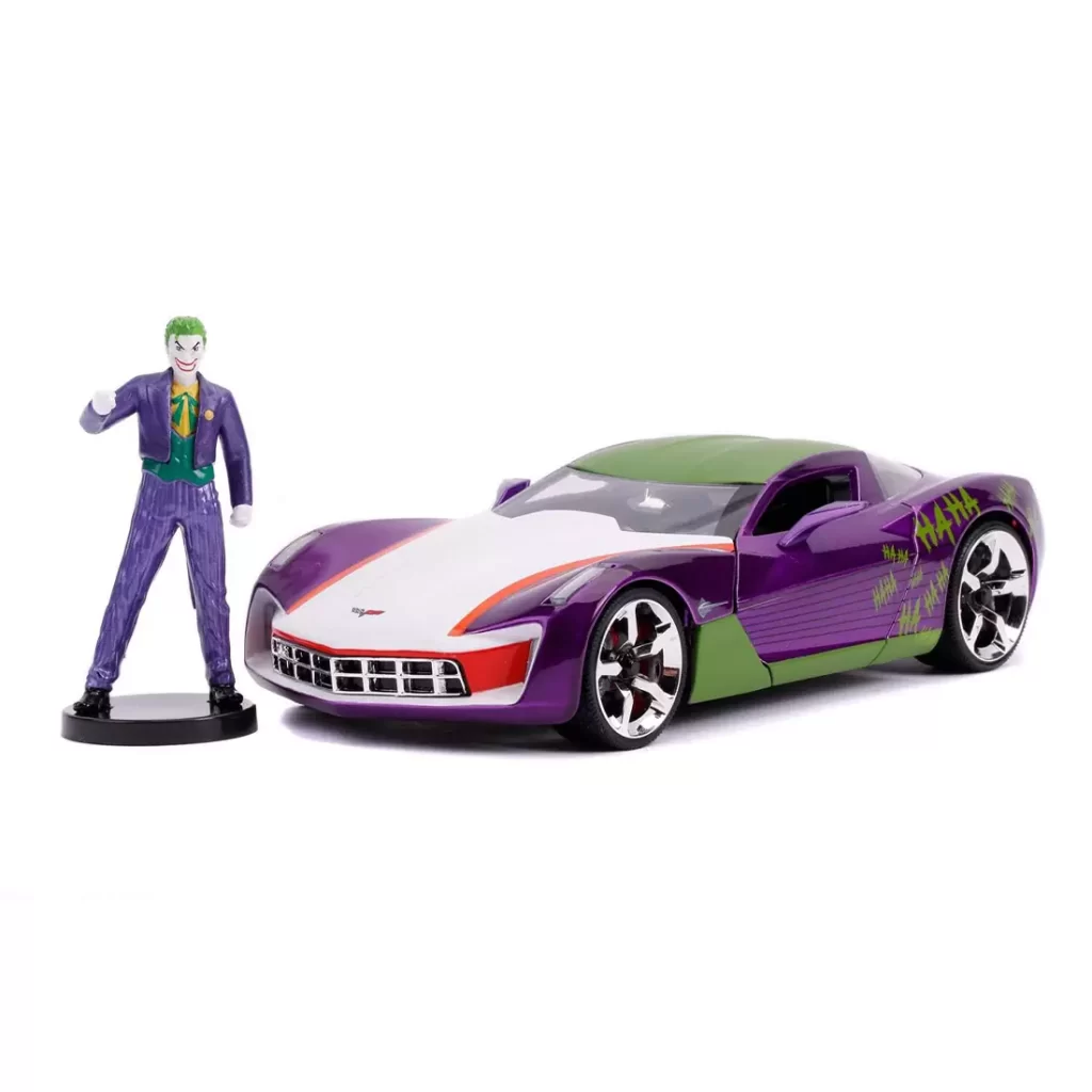 ماکت ماشین جادا طرح شورلت مدل کروت 2009 به همراه فیگور جوکر