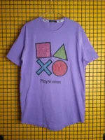 تیشرت گیمینگ طرح دکمه های پلی استیشن Playstation بنفش - Image 2